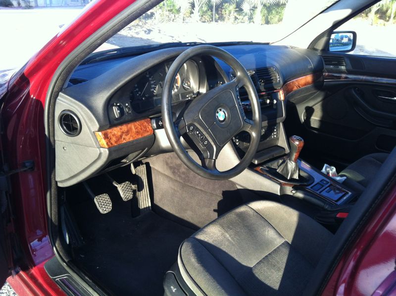 SE VENDE - BMW 525Tds 143cv SE VENDE - BMW 525Tds 143cv